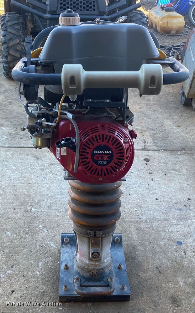 image for item DN7647 Wacker BS450  plate compactor