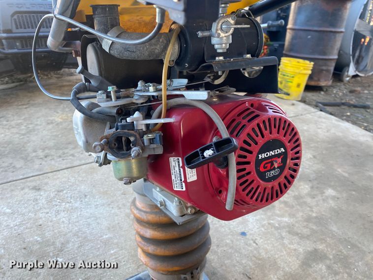 image for item DN7647 Wacker BS450  plate compactor