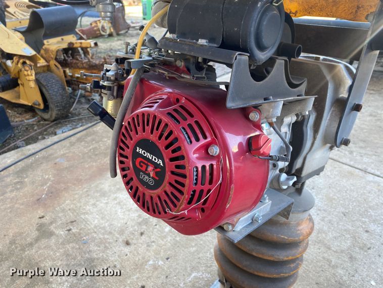 image for item DN7647 Wacker BS450  plate compactor