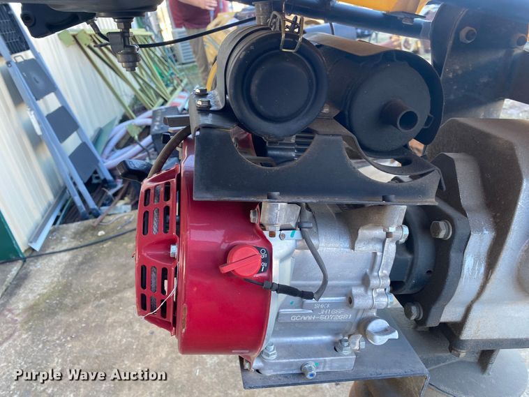 image for item DN7647 Wacker BS450  plate compactor