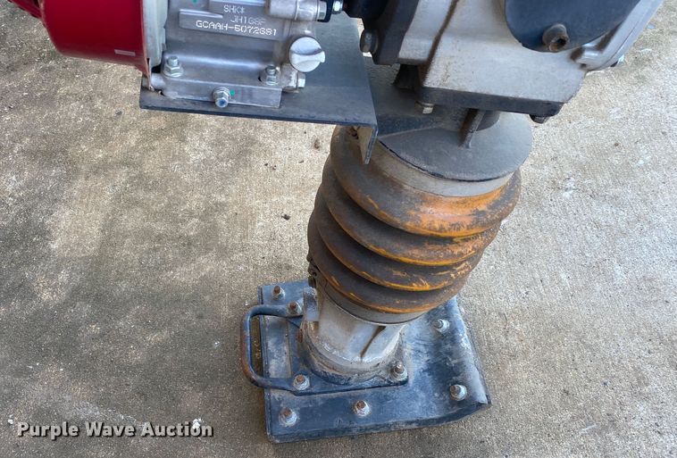 image for item DN7647 Wacker BS450  plate compactor