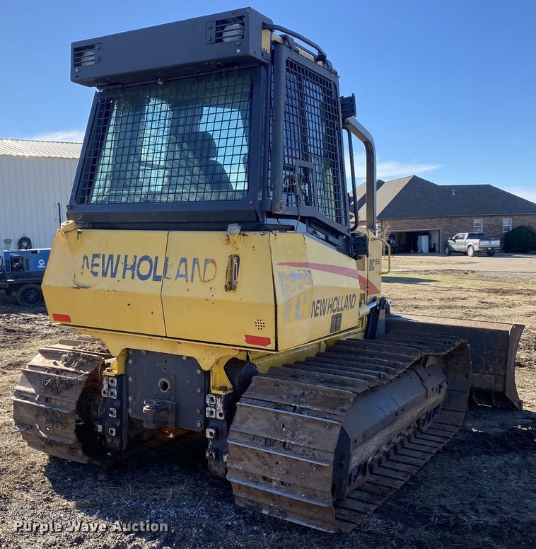image for item DN7651 2004 New Holland DC95  dozer