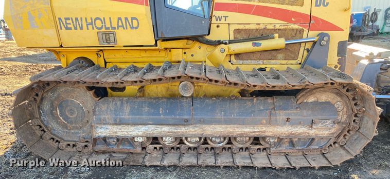 image for item DN7651 2004 New Holland DC95  dozer