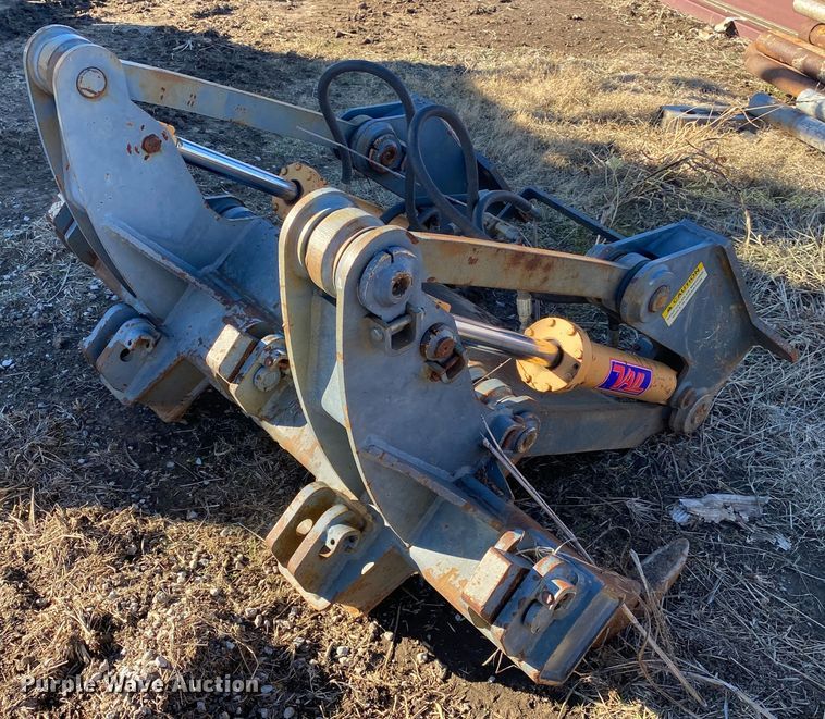 image for item DN7651 2004 New Holland DC95  dozer