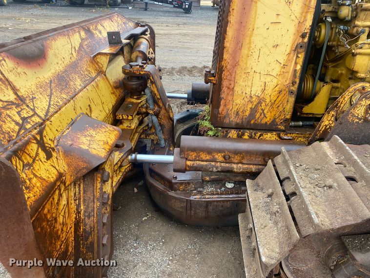 image for item DN8078 1994 Caterpillar D4H  dozer