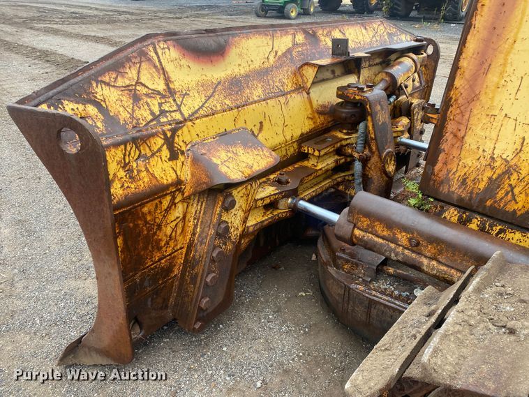 image for item DN8078 1994 Caterpillar D4H  dozer