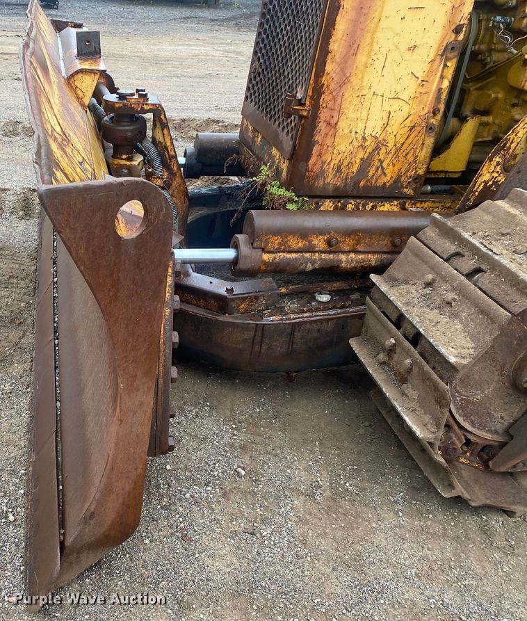 image for item DN8078 1994 Caterpillar D4H  dozer