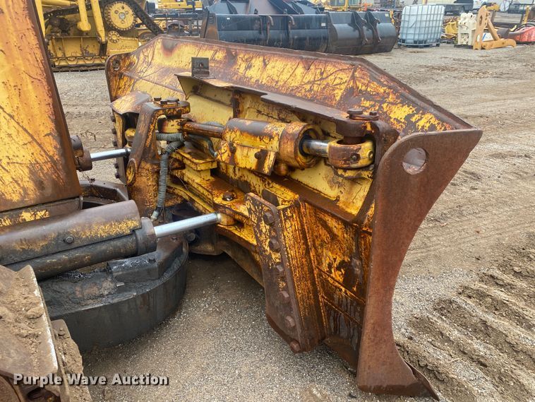image for item DN8078 1994 Caterpillar D4H  dozer