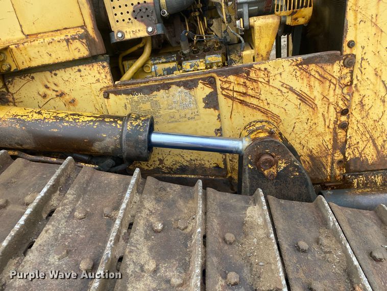 image for item DN8078 1994 Caterpillar D4H  dozer