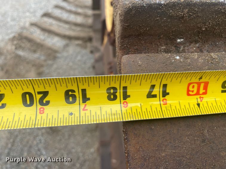 image for item DN8078 1994 Caterpillar D4H  dozer