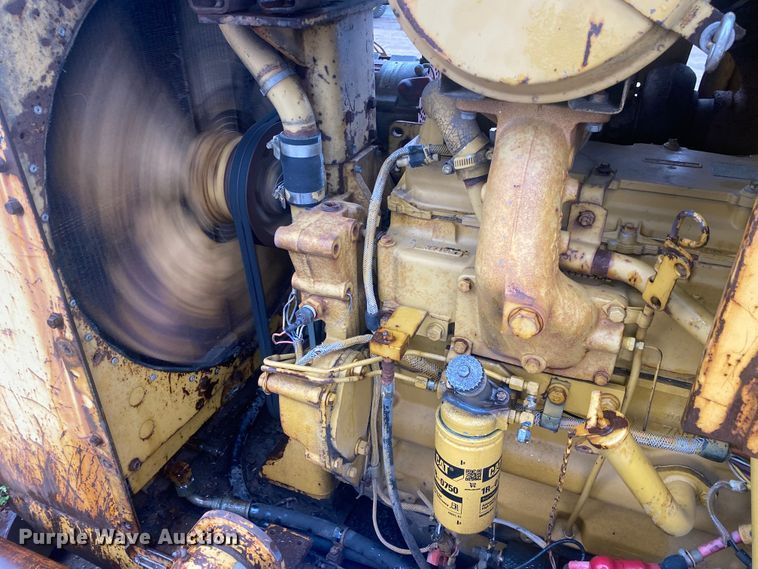 image for item DN8078 1994 Caterpillar D4H  dozer