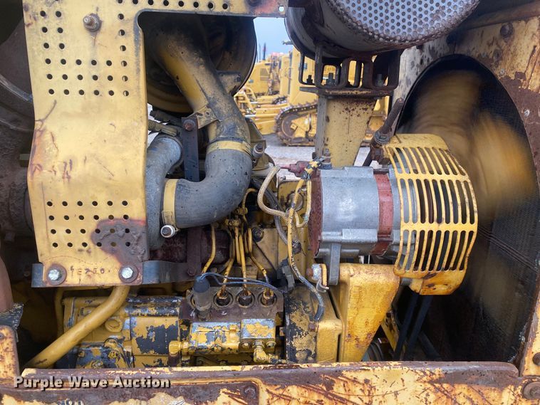 image for item DN8078 1994 Caterpillar D4H  dozer