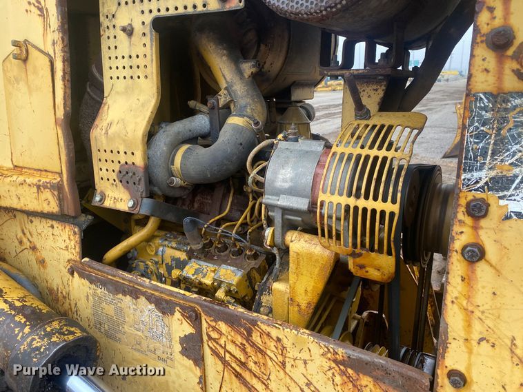 image for item DN8078 1994 Caterpillar D4H  dozer