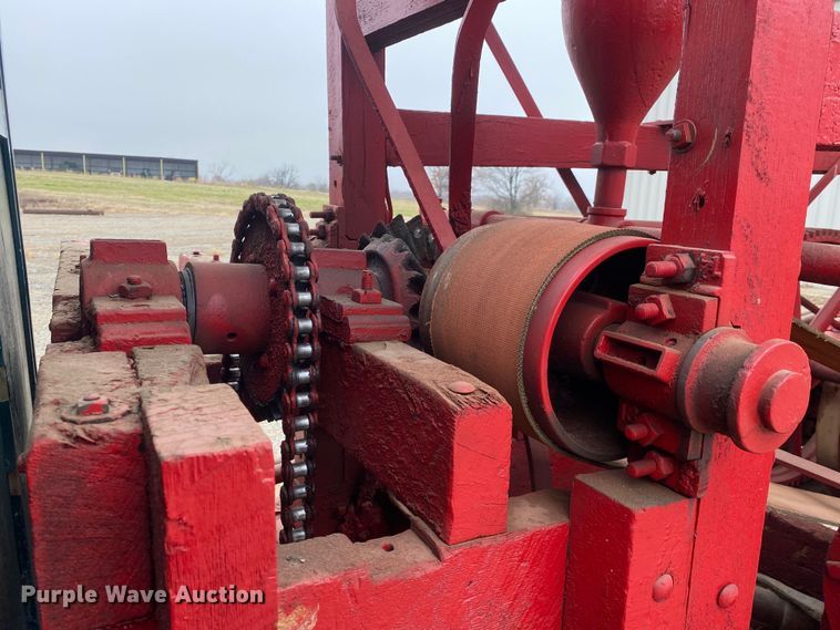 image for item DN8083 1917 Douglas WTU drilling rig truck