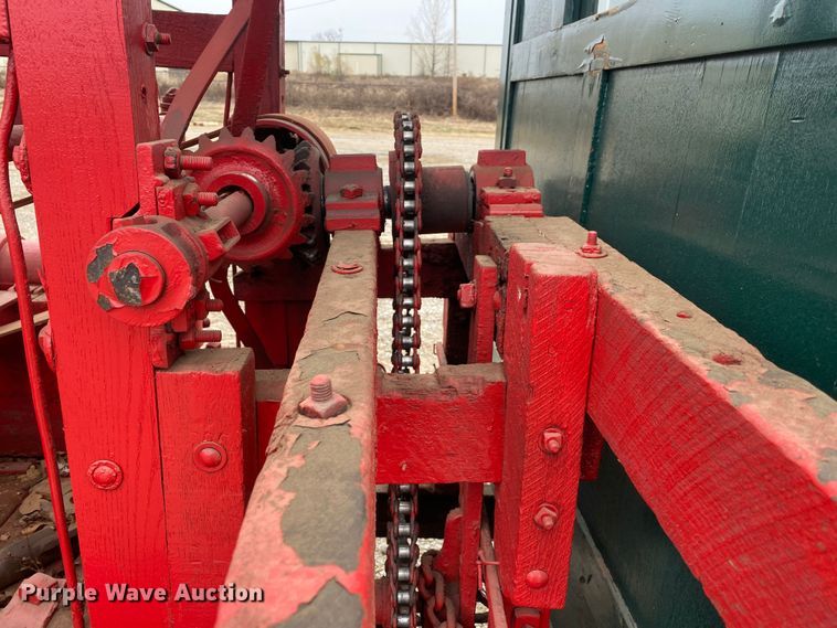 image for item DN8083 1917 Douglas WTU drilling rig truck