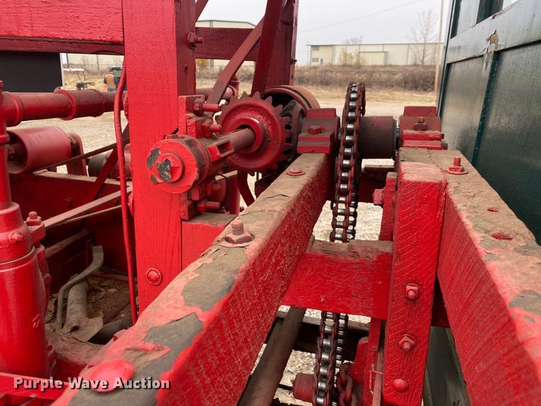 1917 Douglas WTU drilling rig truck in Arkoma, OK Item DN8083 sold