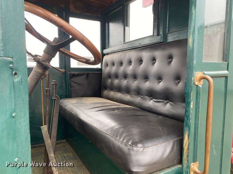 image for item DN8083 1917 Douglas WTU drilling rig truck