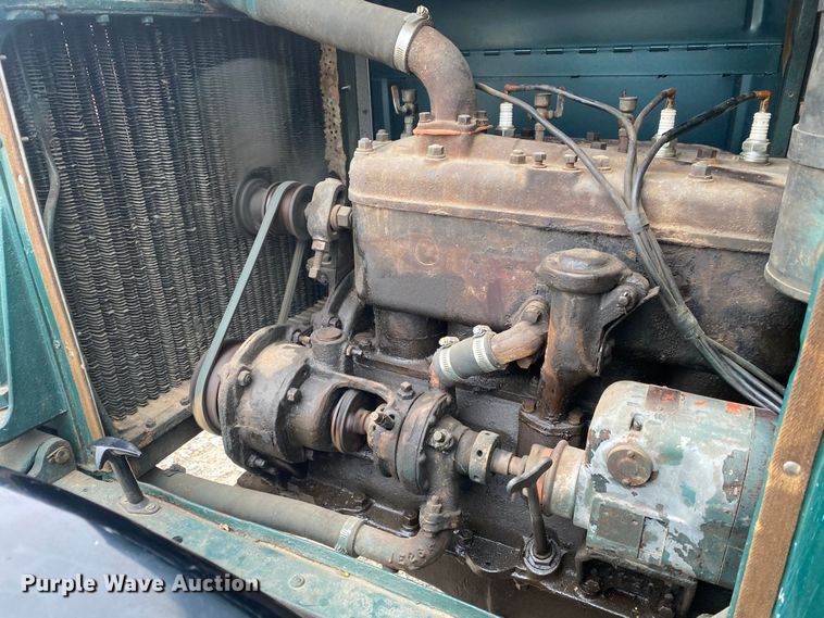 image for item DN8083 1917 Douglas WTU drilling rig truck