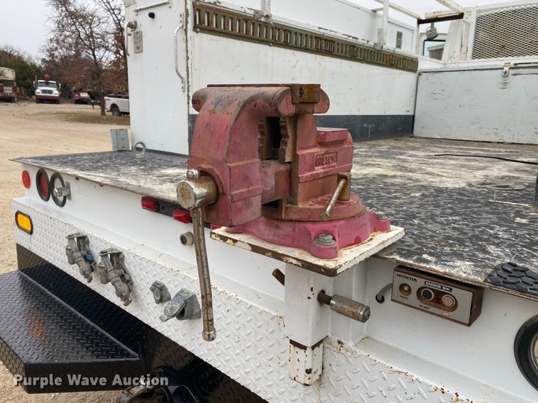 image for item DN8090 2011 International Navistar 4300M7  Crew Cab utility / service truck