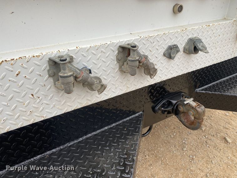 image for item DN8090 2011 International Navistar 4300M7  Crew Cab utility / service truck