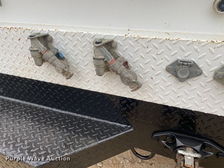 image for item DN8090 2011 International Navistar 4300M7  Crew Cab utility / service truck