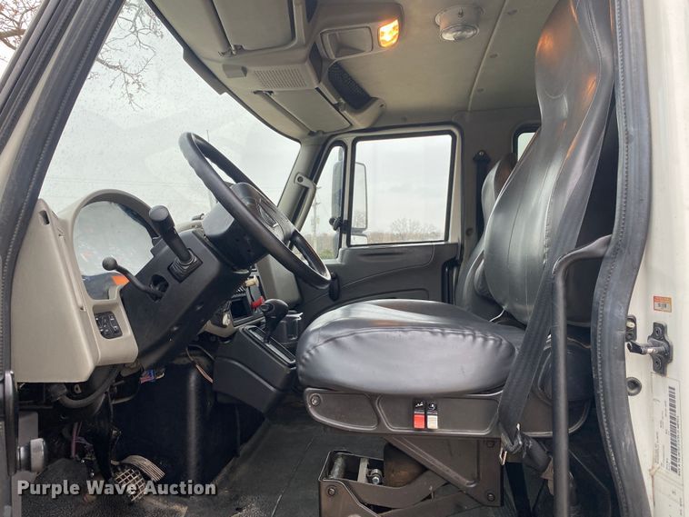 image for item DN8090 2011 International Navistar 4300M7  Crew Cab utility / service truck