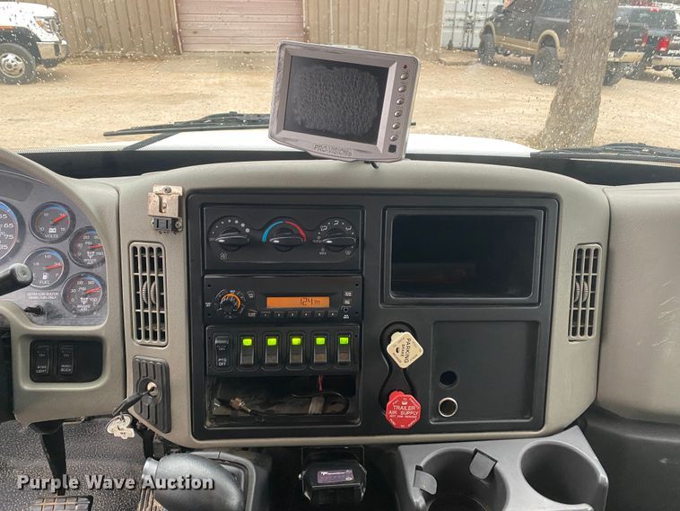 image for item DN8090 2011 International Navistar 4300M7  Crew Cab utility / service truck