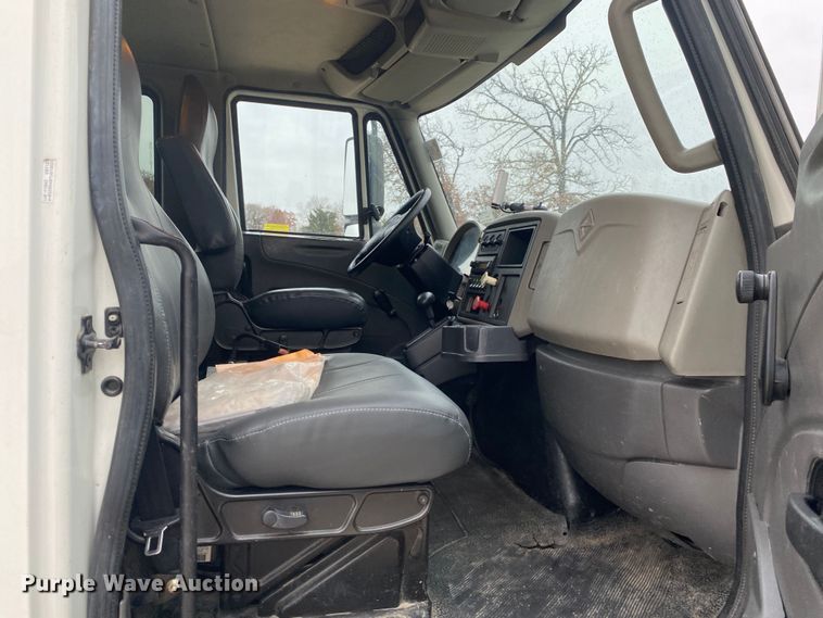 image for item DN8090 2011 International Navistar 4300M7  Crew Cab utility / service truck