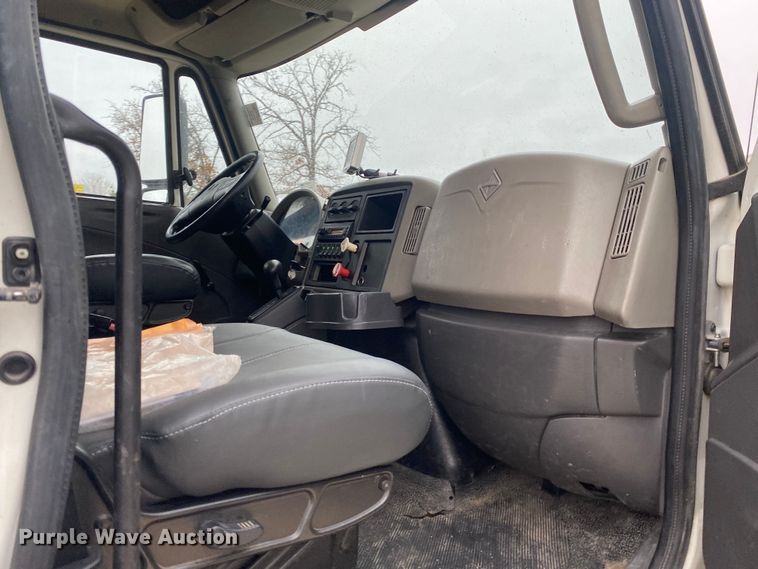 image for item DN8090 2011 International Navistar 4300M7  Crew Cab utility / service truck