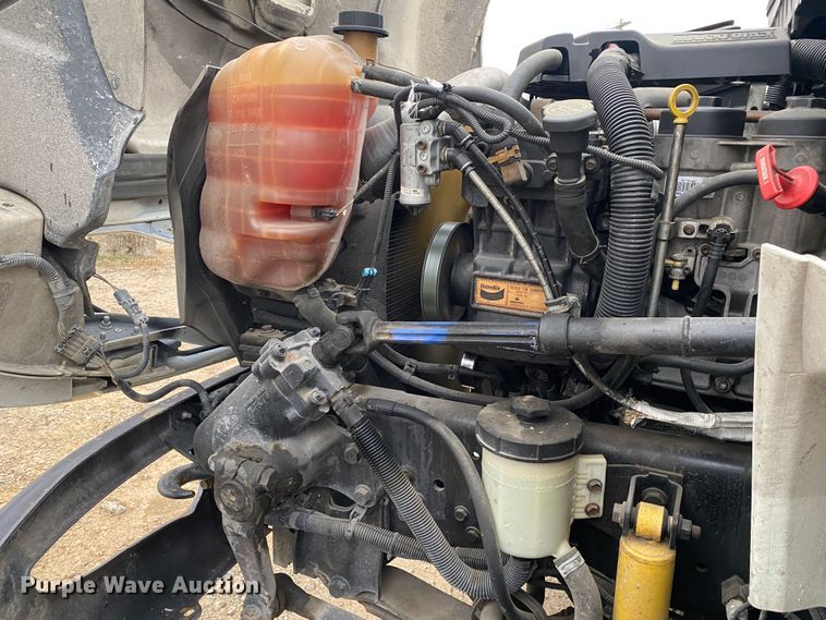 image for item DN8090 2011 International Navistar 4300M7  Crew Cab utility / service truck