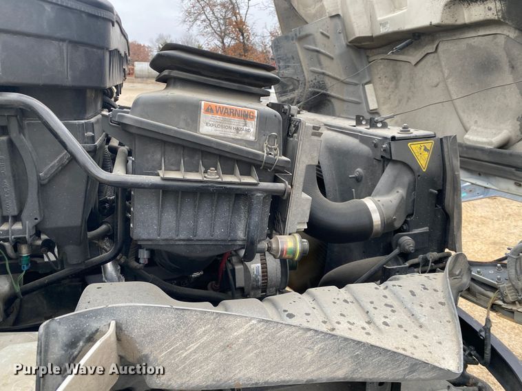 image for item DN8090 2011 International Navistar 4300M7  Crew Cab utility / service truck