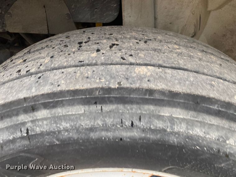 image for item DN8090 2011 International Navistar 4300M7  Crew Cab utility / service truck