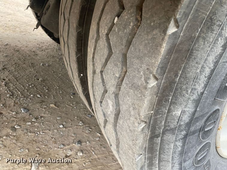 image for item DN8090 2011 International Navistar 4300M7  Crew Cab utility / service truck