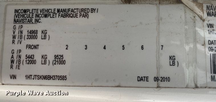 image for item DN8090 2011 International Navistar 4300M7  Crew Cab utility / service truck