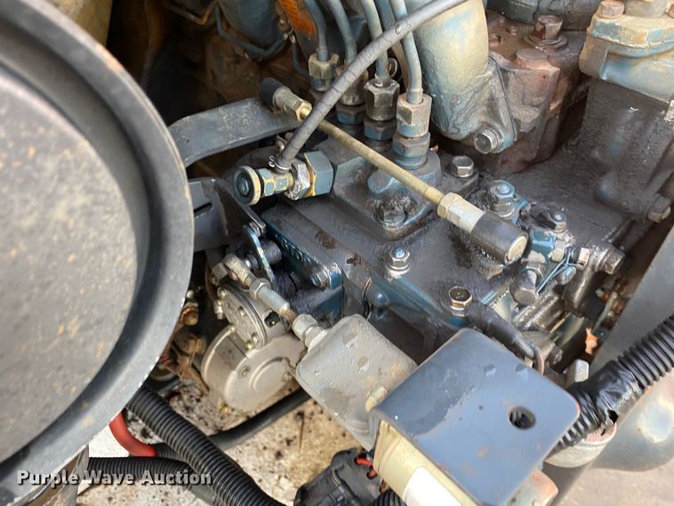 image for item DN8101 1993 Bobcat 743B  skid steer loader