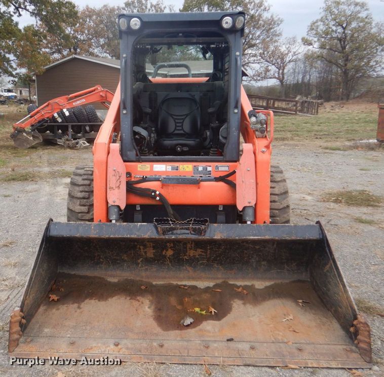 image for item DO1665 2016 Kubota SSV75 skid steer loader