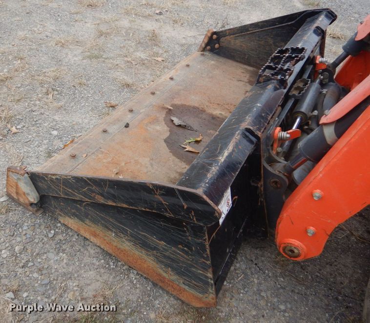 image for item DO1665 2016 Kubota SSV75 skid steer loader