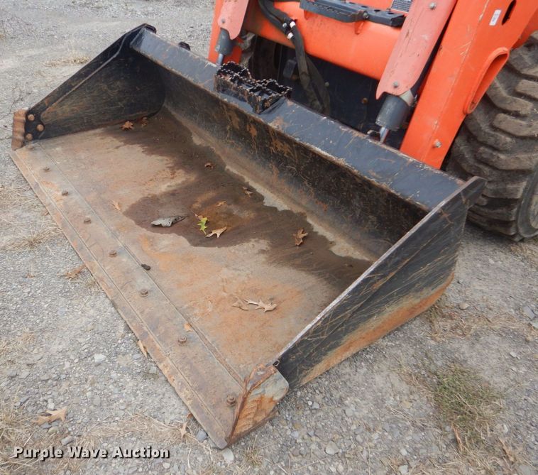 image for item DO1665 2016 Kubota SSV75 skid steer loader