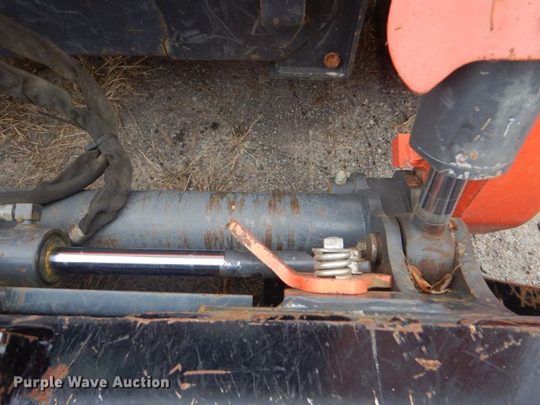 image for item DO1665 2016 Kubota SSV75 skid steer loader