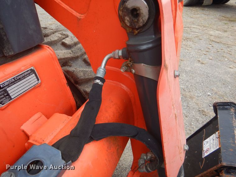 image for item DO1665 2016 Kubota SSV75 skid steer loader