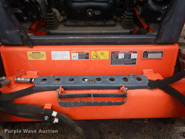 image for item DO1665 2016 Kubota SSV75 skid steer loader