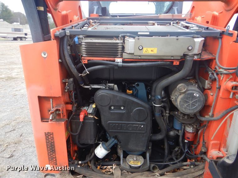 image for item DO1665 2016 Kubota SSV75 skid steer loader