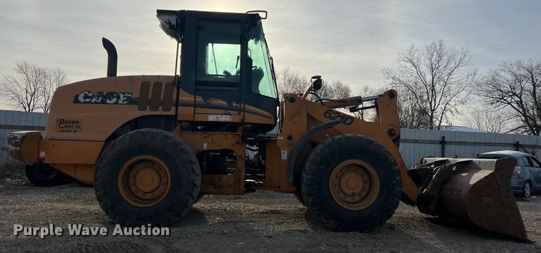image for item DO2168 2004 Case 621D  wheel loader