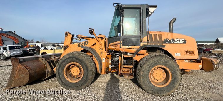image for item DO2168 2004 Case 621D  wheel loader