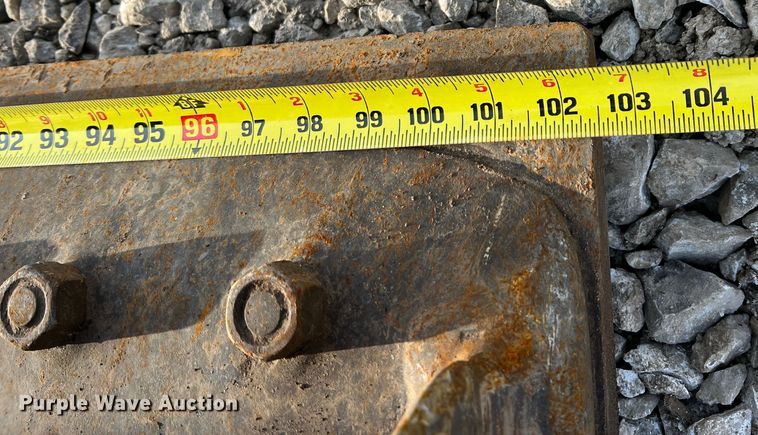 image for item DO2168 2004 Case 621D  wheel loader