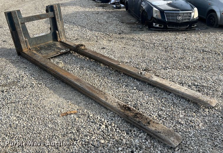 image for item DO2168 2004 Case 621D  wheel loader