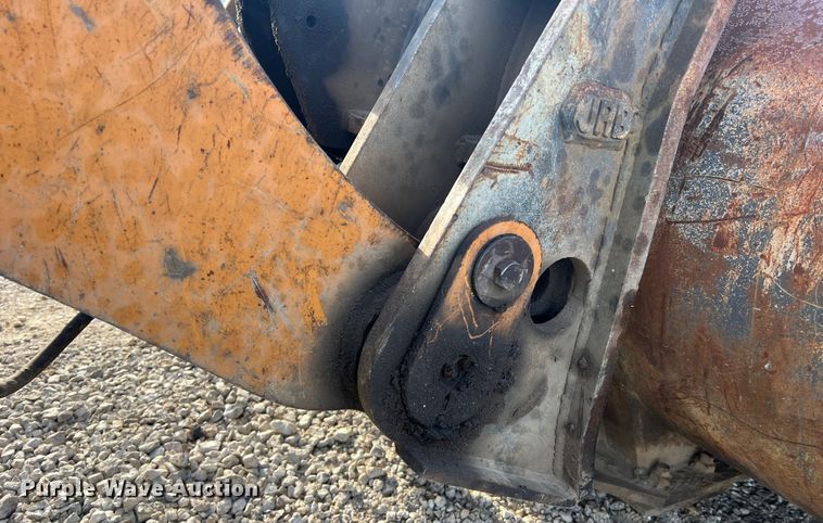 image for item DO2168 2004 Case 621D  wheel loader