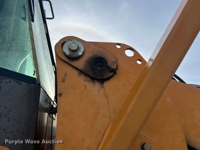 image for item DO2168 2004 Case 621D  wheel loader