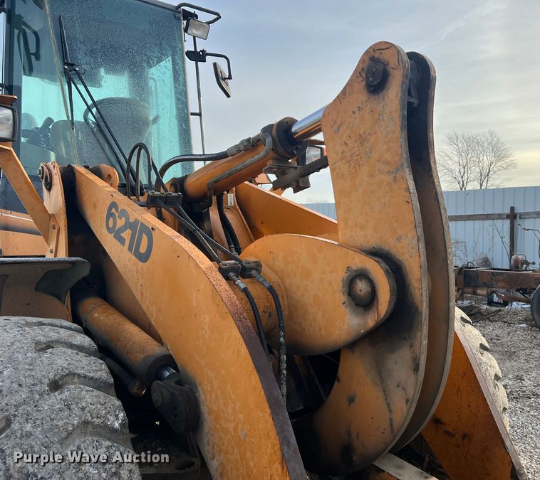 image for item DO2168 2004 Case 621D  wheel loader