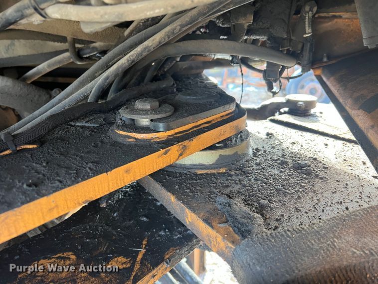 image for item DO2168 2004 Case 621D  wheel loader